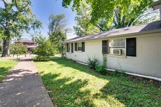 1803 Blair Blvd in Nashville, TN - Foto de edificio - Building Photo