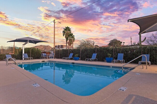 Zona Village in Tucson, AZ - Building Photo - Building Photo