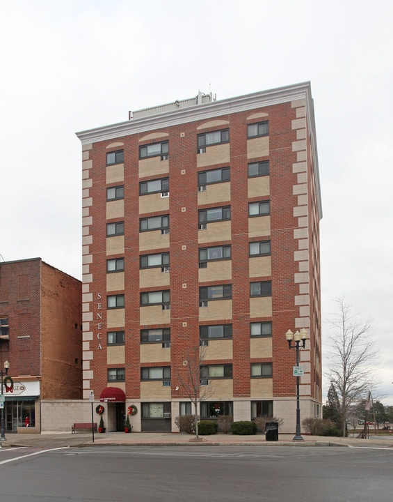 Seneca Apartments in Geneva, NY - Building Photo