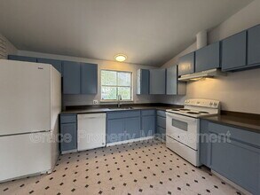 1300 Quari St in Aurora, CO - Building Photo - Building Photo
