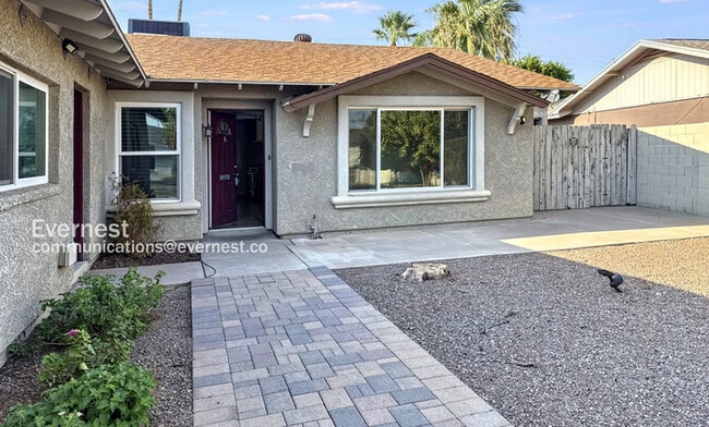 8726 E Bonnie Rose Ave in Scottsdale, AZ - Building Photo - Building Photo