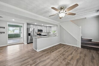 3521 Brest Ave in Norfolk, VA - Foto de edificio - Building Photo