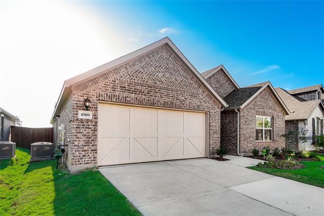 4909 Cleves Ave in Celina, TX - Building Photo - Building Photo