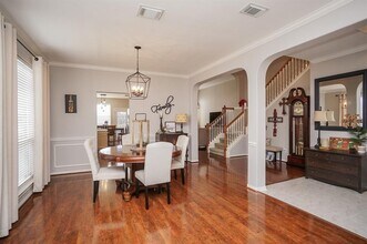 16531 Village View Trail in Sugar Land, TX - Foto de edificio - Building Photo