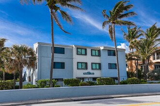 250 S Ocean Blvd in Delray Beach, FL - Building Photo - Building Photo