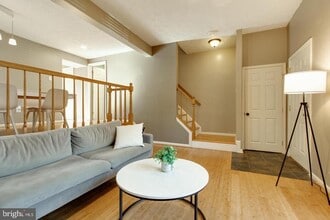 3400 Oak W Dr in Ellicott City, MD - Building Photo - Building Photo