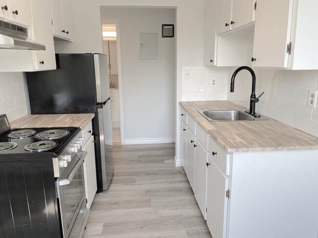 property at 471 Tecumseh Rd W