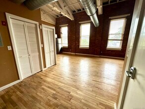 325 Lafayette St in Bridgeport, CT - Building Photo - Building Photo