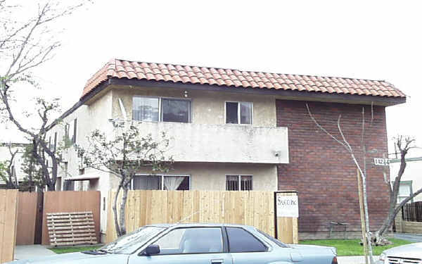 Erwin Apartments in Van Nuys, CA - Building Photo - Building Photo