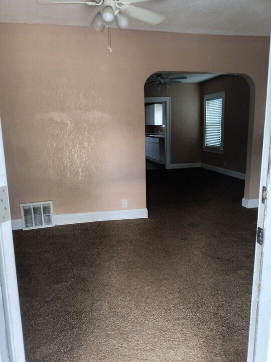 3312 Monroe Ave in Kansas City, MO - Building Photo