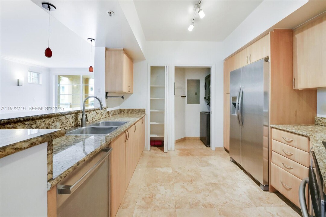 151 Michigan Ave in Miami Beach, FL - Building Photo