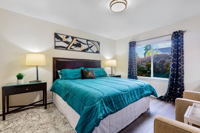 8542 S 121st St in Seattle, WA - Building Photo - Building Photo