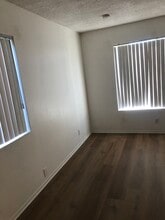 2172 Olive Ave in Long Beach, CA - Building Photo - Building Photo