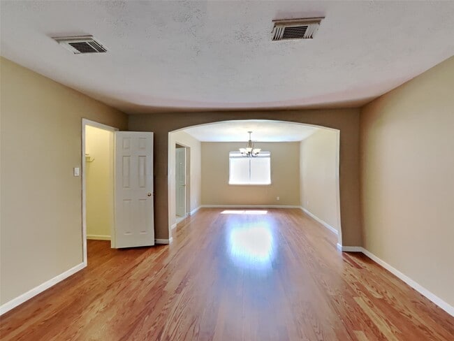 property at 31106 Perlican Dr