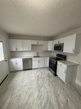 1005 McDowell St in Xenia, OH - Building Photo - Building Photo