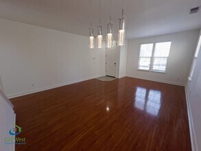 4790 Canela Way in San Jose, CA - Foto de edificio - Building Photo