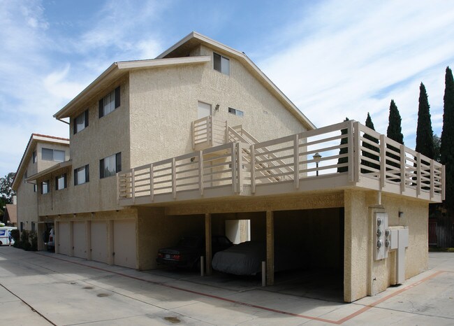 5062 Pearce St in Huntington Beach, CA - Building Photo - Building Photo