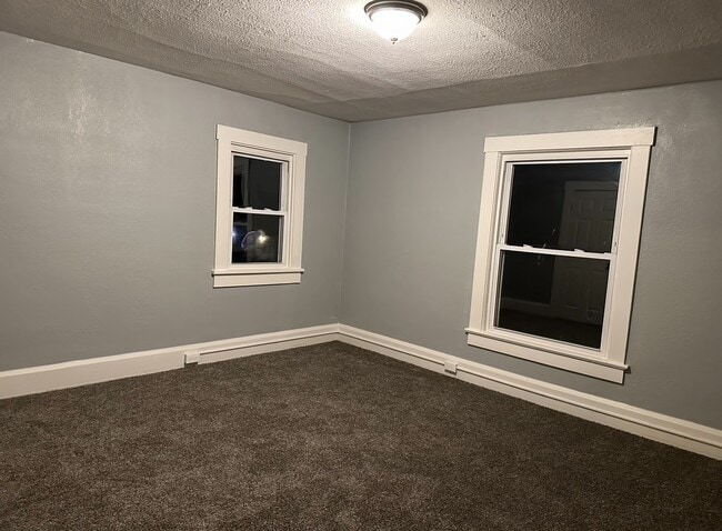 158 Oak Park Dr in Akron, OH - Building Photo - Building Photo