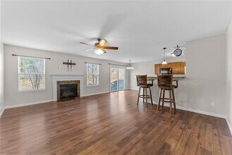 467 Parkgate Dr in Lake St. Louis, MO - Building Photo - Building Photo