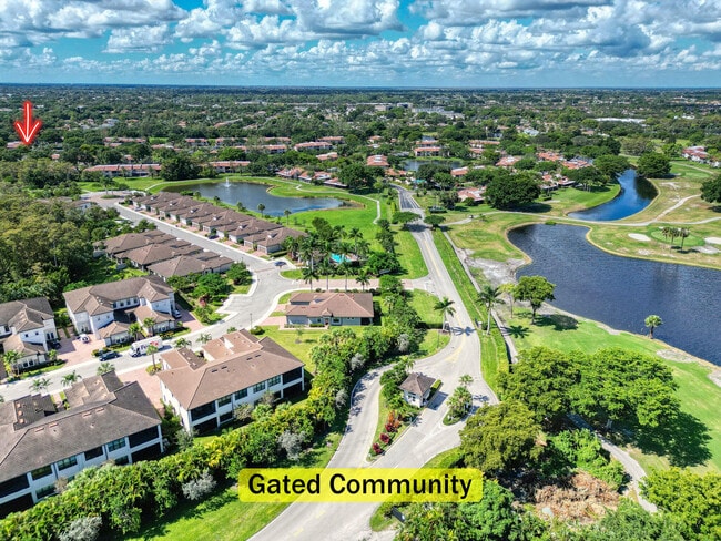 property at 9285 Vista del Lago