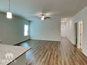 134 Lauren Ct in Gastonia, NC - Building Photo - Building Photo