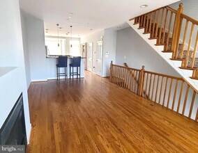 524 15th St SE in Washington, DC - Building Photo - Building Photo