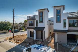 5154-5155 Northtrail Dr in San Antonio, TX - Building Photo