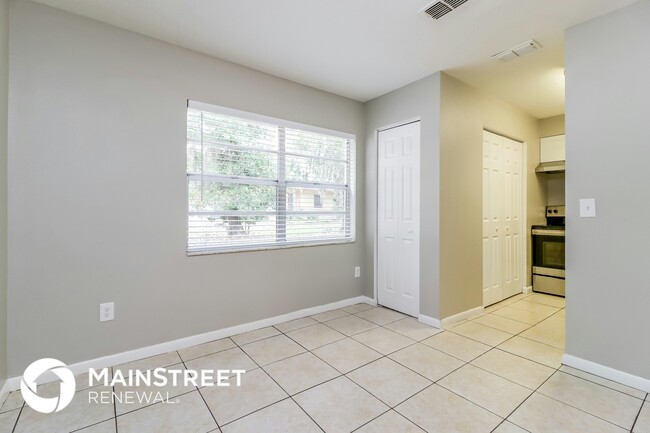 6810 N 18th St in Tampa, FL - Building Photo - Building Photo