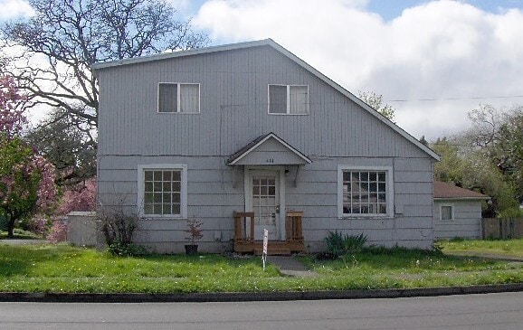 property at 414-416 Mill St