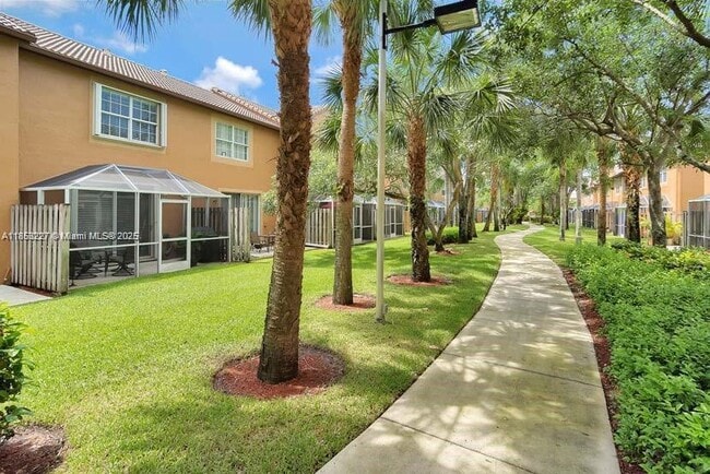 1503 Veracruz Ln in Weston, FL - Building Photo - Building Photo