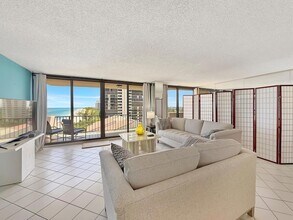 4200 N Ocean Dr, Unit 1-902 in Riviera Beach, FL - Building Photo - Building Photo