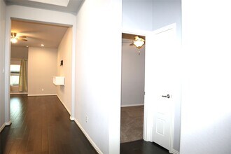 4553 New Country Dr in Spring, TX - Building Photo - Building Photo