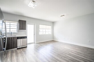331 85th St in Miami Beach, FL - Building Photo - Building Photo