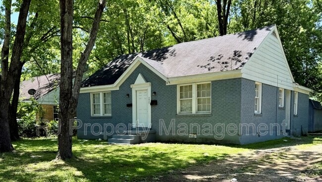 property at 3437 Farmville Rd