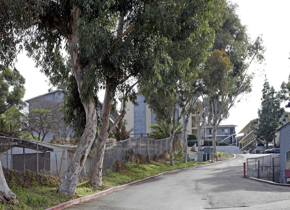 Vista Grande Apartments in San Diego, CA - Building Photo