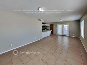10902 W Montecito Ave in Phoenix, AZ - Building Photo - Building Photo