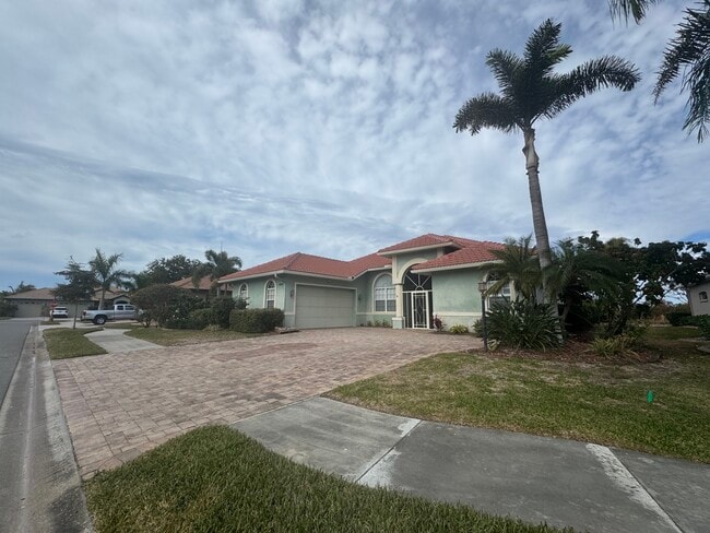 4245 Via Del Villetti Dr in Venice, FL - Building Photo - Building Photo