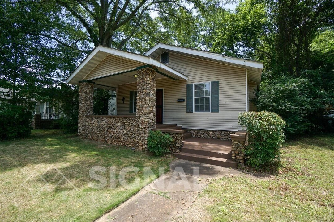 7109 2nd Ave S in Birmingham, AL - Building Photo