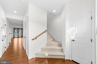 42 Sundance Dr in Hamilton Township, NJ - Building Photo - Building Photo