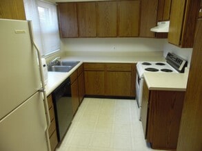 8025 S Alaska St in Oscoda, MI - Building Photo - Building Photo