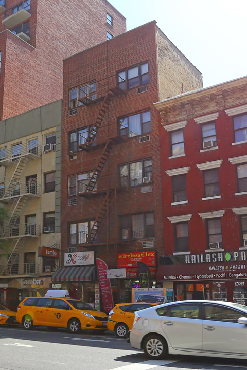 101 Lexington Ave in New York, NY - Building Photo