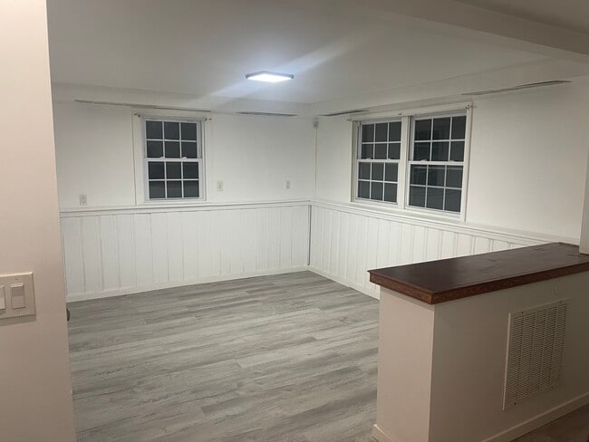 13367 Hook Creek Blvd, Unit 1 in Valley Stream, NY - Foto de edificio - Building Photo