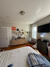 1197 Commonwealth Ave in Boston, MA - Building Photo - Building Photo