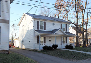 East Newark Homes in Newark, OH - Building Photo - Building Photo