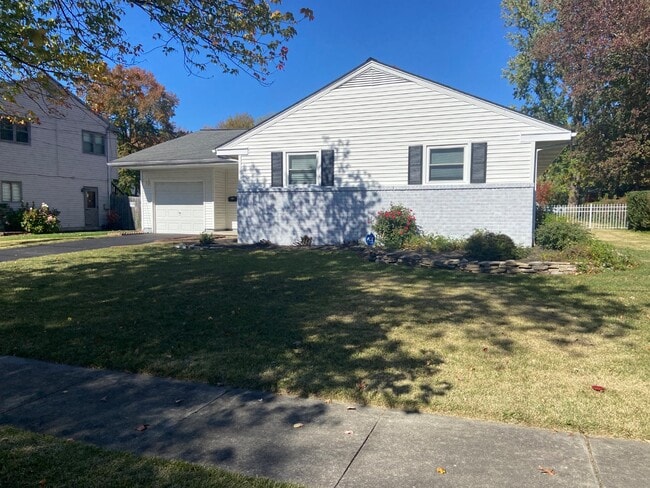 253 Holly Ave in Woodbury Heights, NJ - Building Photo - Building Photo