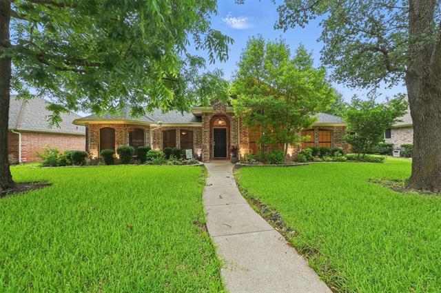 property at 211 Sendero Dr