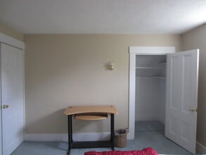 117 Commonwealth Rd, Unit House in Wayland, MA - Building Photo - Building Photo