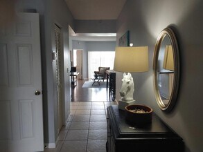 2100 Greenview Shores Blvd in Wellington, FL - Building Photo - Building Photo
