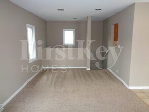 1 Birch St in Carpentersville, IL - Building Photo - Building Photo