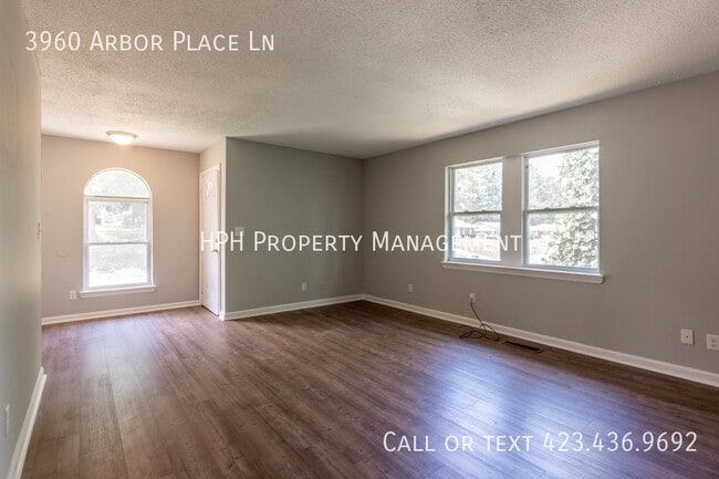 3960 Arbor Pl Ln in Chattanooga, TN - Building Photo - Building Photo